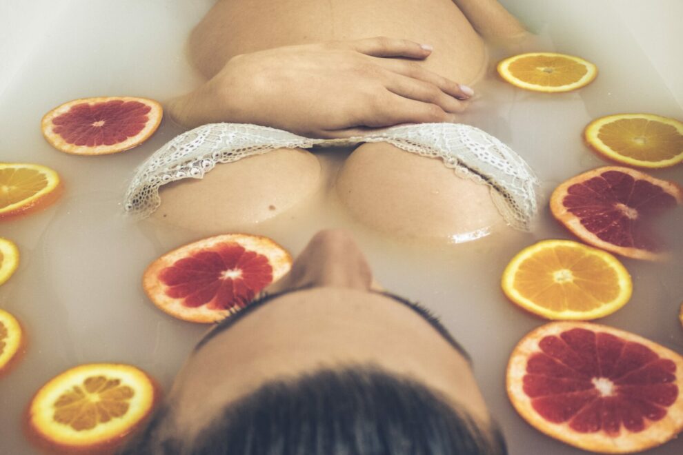 apostolos-vamvouras-faZjI9lIWpU-unsplash (1) alimentation et grossesse